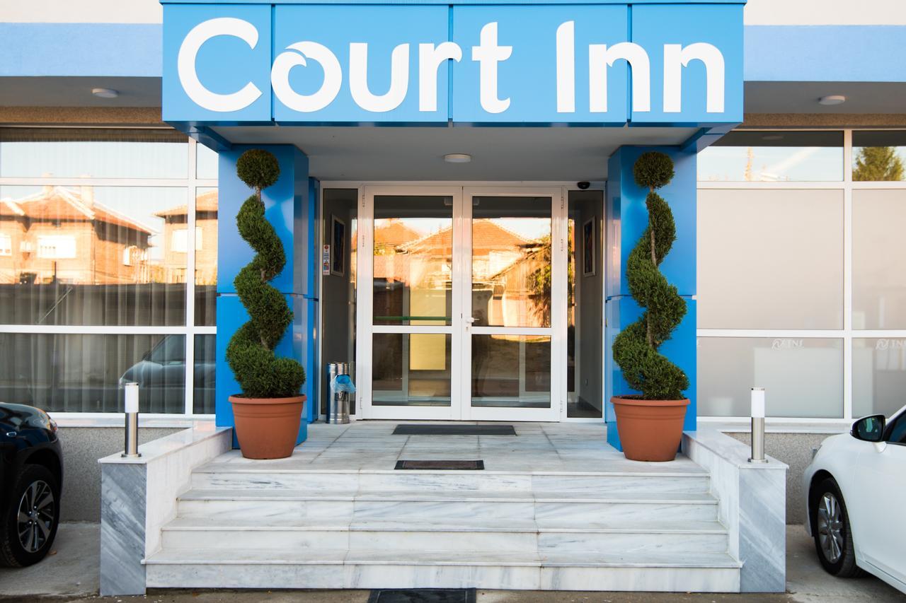 Court Inn Panagyurishte Buitenkant foto