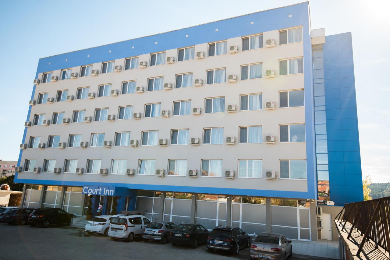 Court Inn Panagyurishte Buitenkant foto